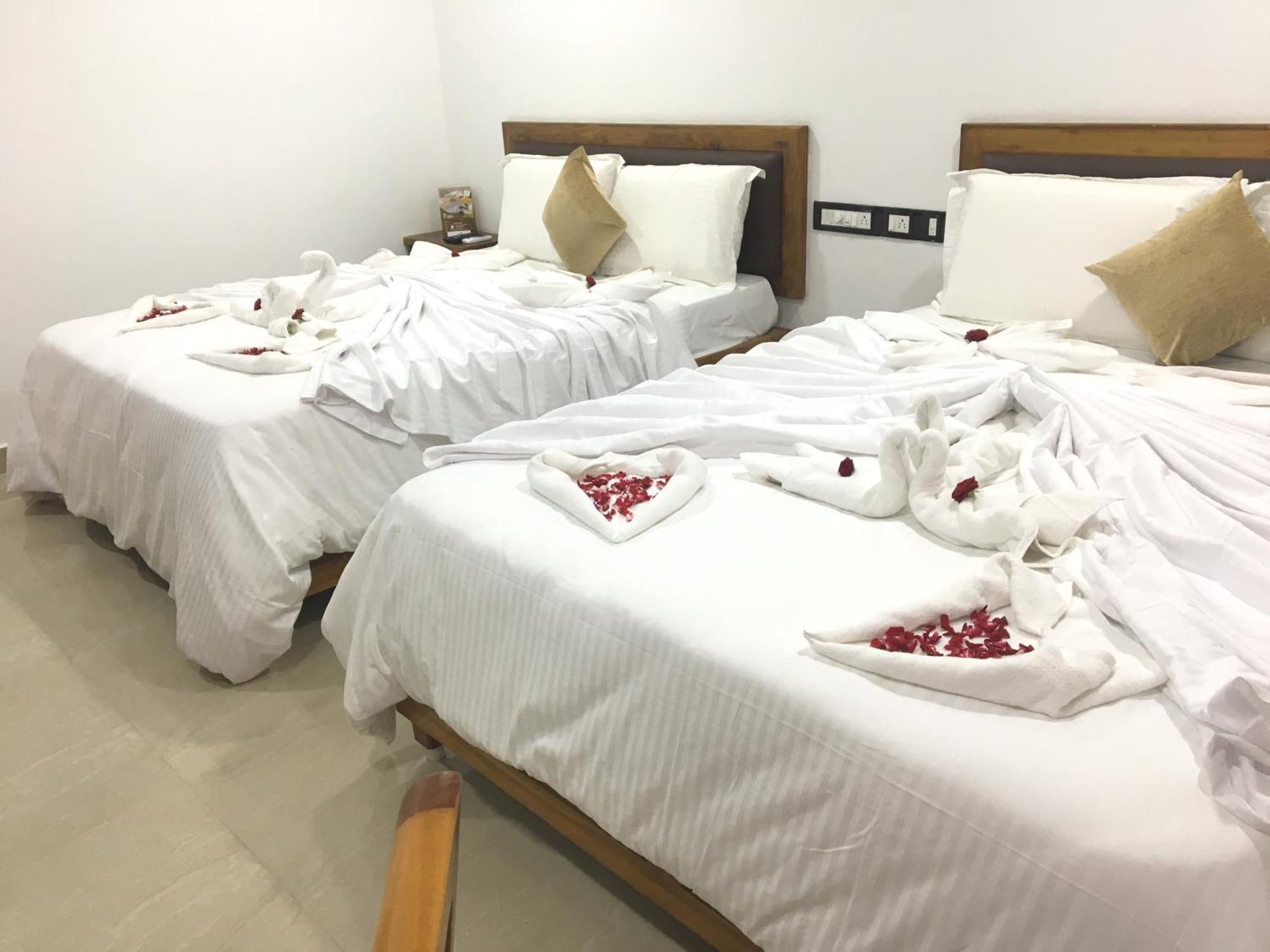 Hotel Agt Park Ченнаи Экстерьер фото